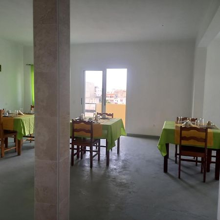 לינה וארוחת בוקר סאל ריי Residencial Rosa Criola מראה חיצוני תמונה